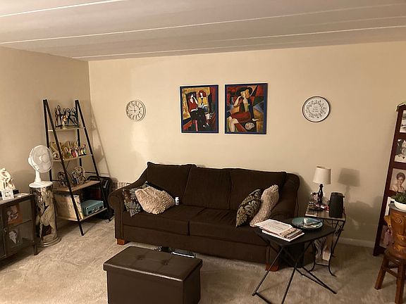 3rd image of 2800 Maple Ave APT 30A