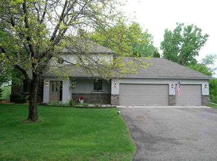 14301 Cimarron Ave, Rosemount, MN 55068
