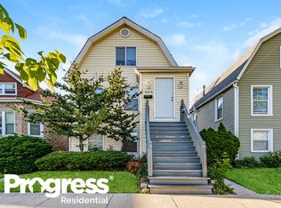 4416 W Wilson Ave #1, Chicago, IL 60630