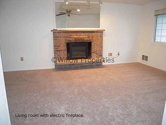 2nd image of 103 Haman Ln W
