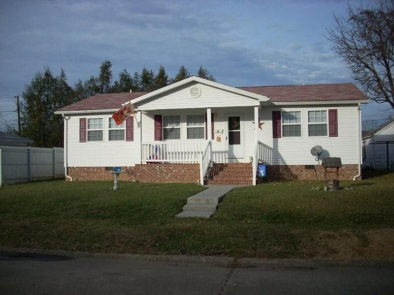 1st image of 2620 Monroe Ave