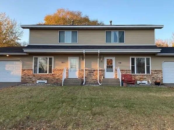721 Circle Dr, Champlin, MN 55316