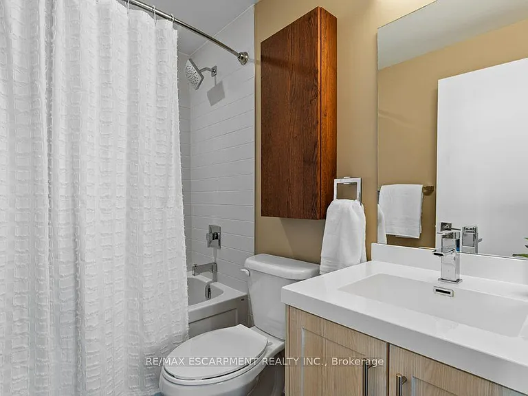 2087 Fairview St #1304 — Photo 30