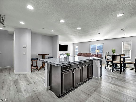 3rd image of 1525 Spiced Wine Ave Unit 24104