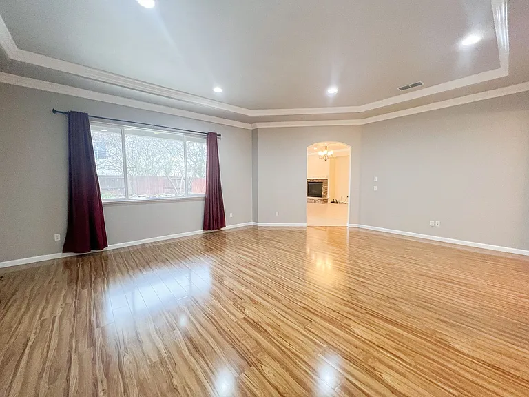 9721 Toscano Dr — Photo 7
