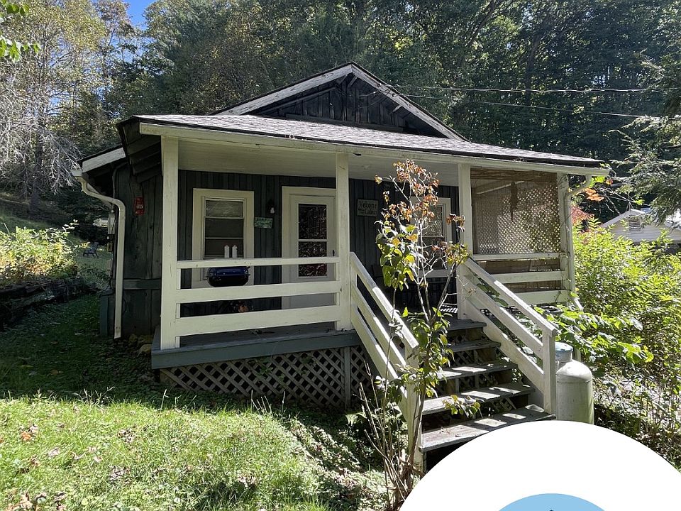 1st image of 51 Emily Dr