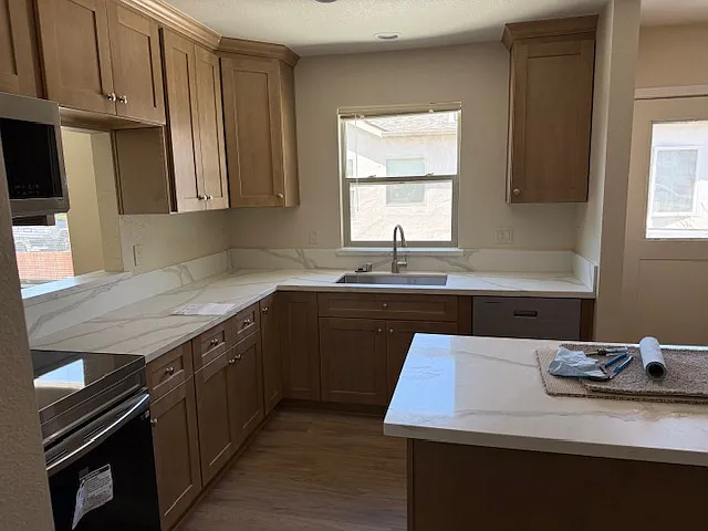 2214 Star Ave — Photo 4