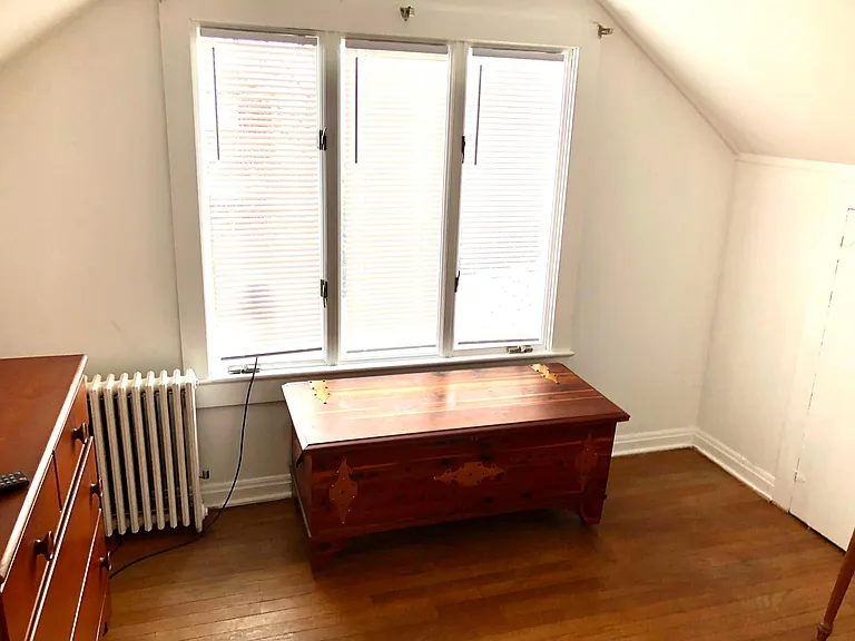 51 Lacoe St — Photo 17