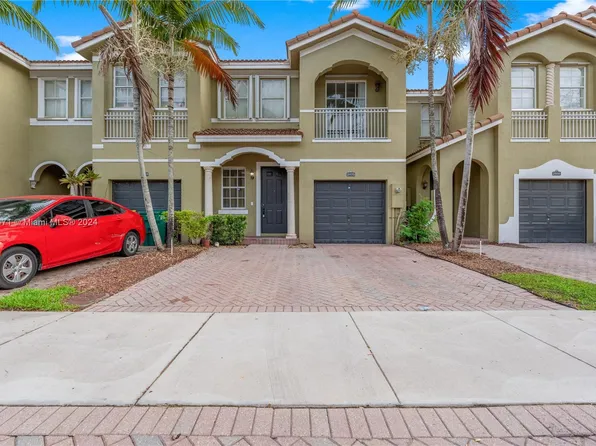 2470 SE 14th Ct, Homestead, FL 33035
