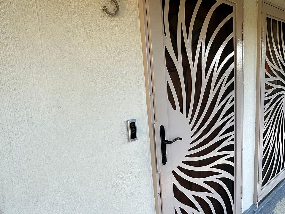 1st image of 727 Opal Dr APT 3