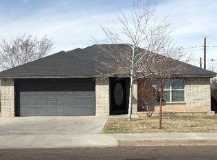 300 Spraberry Dr, Midland, TX 79703