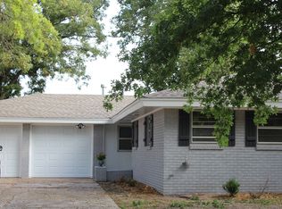 7013 NW 28th St, Bethany, OK 73008
