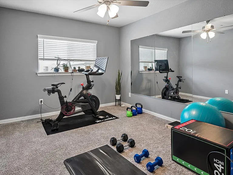 2829 Bellflower Dr — Photo 25