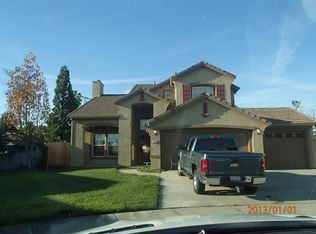 19075 N Falcon Ct, Lockeford, CA 95237