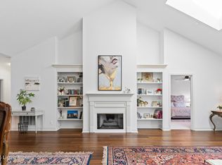 3745 Hurstbourne Ridge Blvd, Louisville, KY 40299