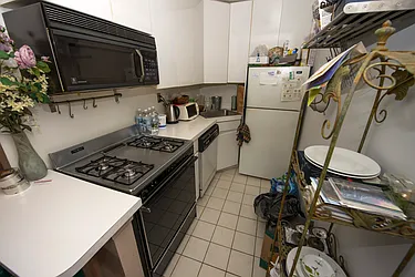 Rented by Nolita Group