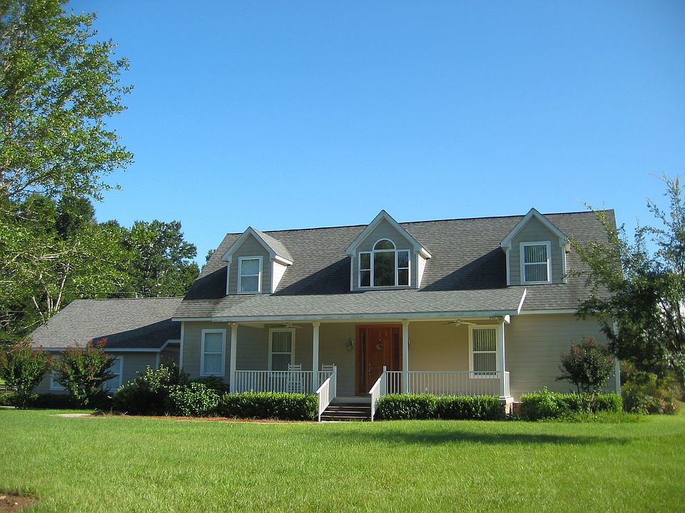 1st image of 1220 SE 52nd St
