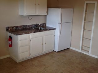 212 W College Ave APT 4, Weatherford, OK 73096