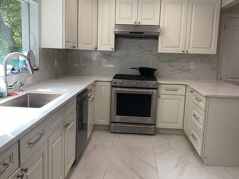 79 Susquehanna Ave — Photo 16