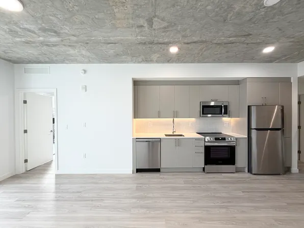 (undisclosed Address), Miami, FL 33136
