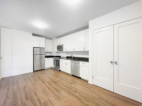 2nd image of 108 E 38th St #108A