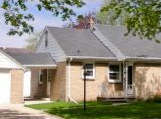809 Thrush St, Green Bay, WI 54303