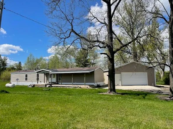 21175 W Leroy Rd, Leroy, MI 49655