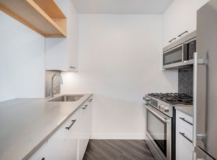 250 E Houston St #10F, New York, NY 10002