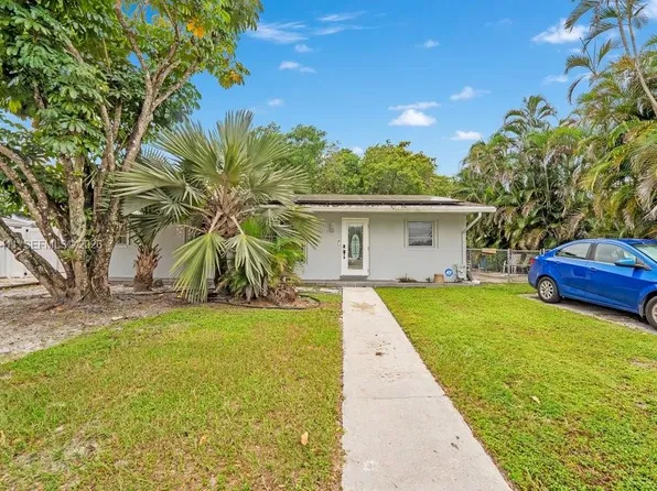 20302 NW 39th Ct, Miami Gardens, FL 33055