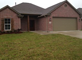 7920 N Windemere Dr, Beaumont, TX 77713