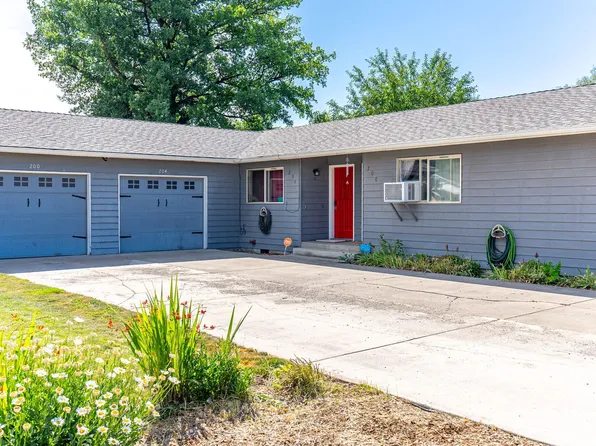 200 NE 7th St, Prineville, OR 97754