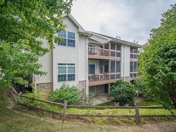 5th image of 9273 S 51st St #603