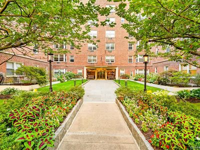 120 E Hartsdale Avenue #3M, Hartsdale, NY, 10530