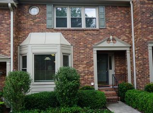 6055 Windsor Trace Dr, Peachtree Corners, GA 30092