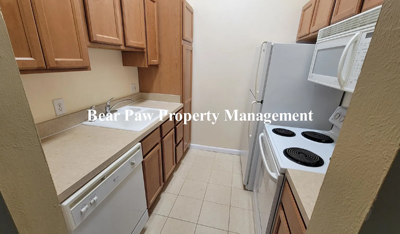 2 bed, 1.0 bath, 806 sqft, $1,950 — Photo 4
