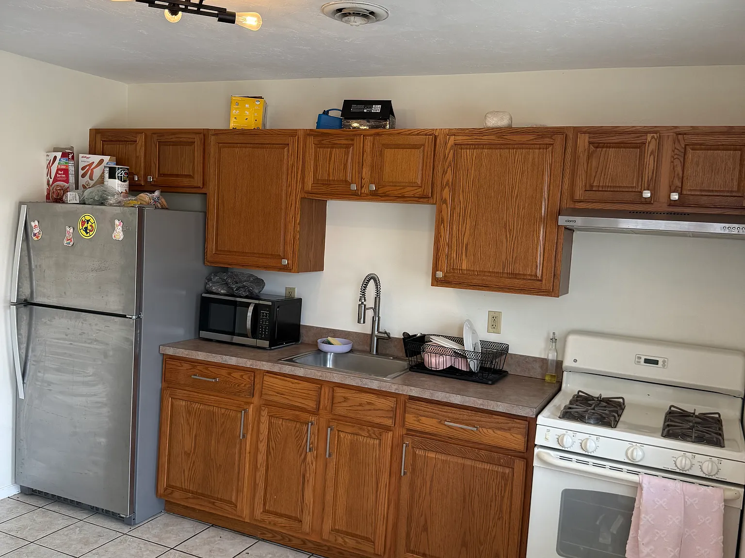 2 bed, 1000 sqft, $1,150 — Photo 3