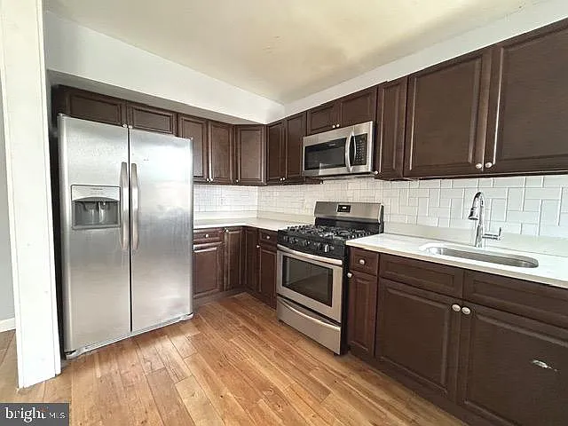 4639 Sansom St #1 — Photo 19