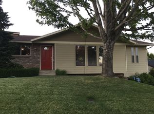 6709 Skyline Ave, Yakima, WA 98908