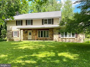 221 Ely Ave, Huntingdon Valley, PA 19006