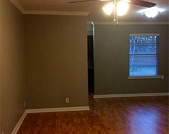 3rd image of 3412 Orange Ave