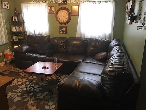 3rd image of 3407 5th Ave