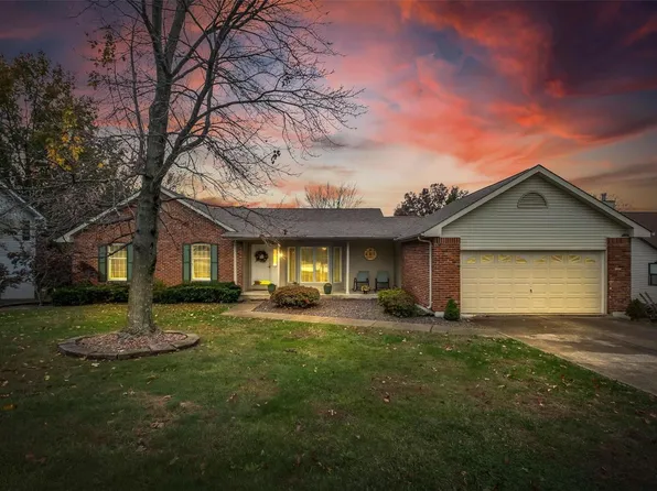 205 Washington Heights Dr, Washington, MO 63090