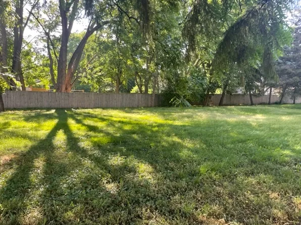 LOT 1 Center St, Batavia, IL 60510