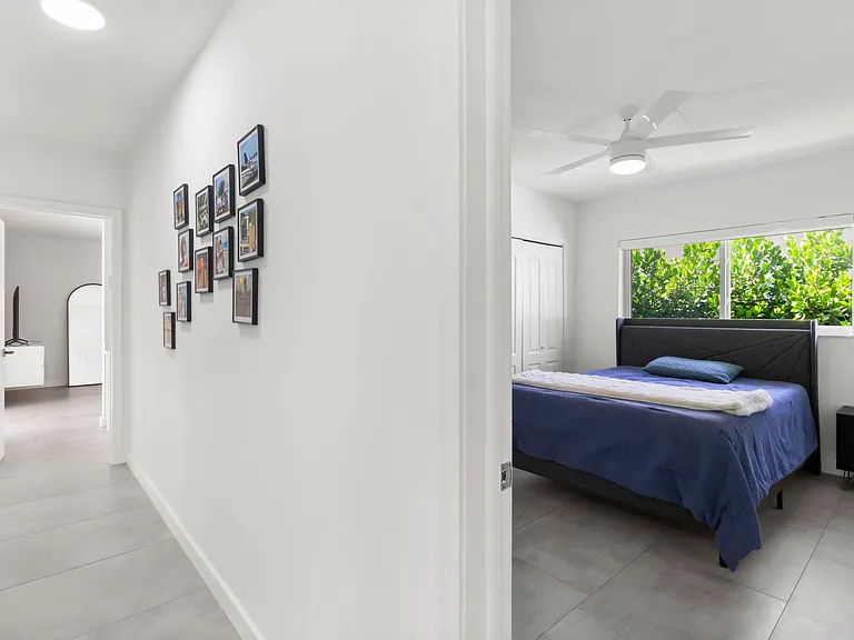 21303 NE 18th Pl — Photo 27