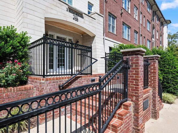 4120 Ridgefield Dr #301, Nashville, TN 37205