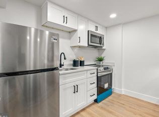 5513 4th St NW #B1, Washington, DC 20011