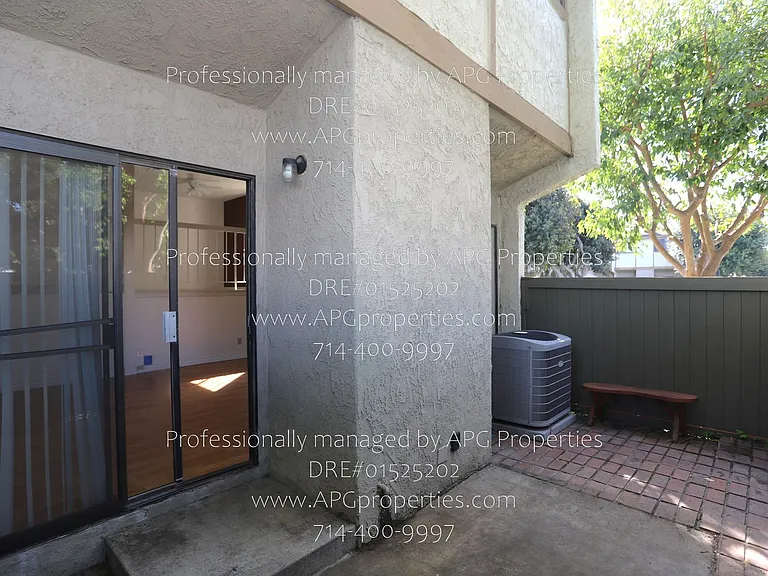 2000 W Palmyra Ave #32 — Photo 9