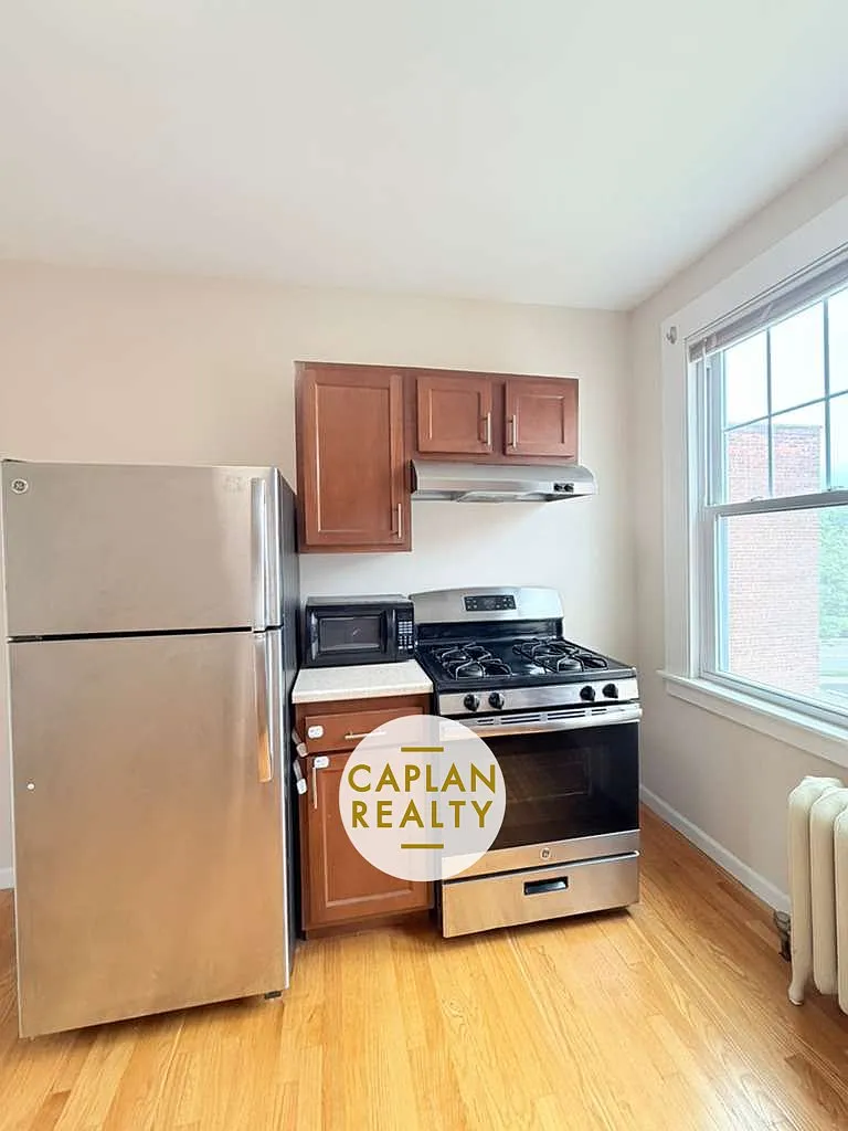 1 bed, $1,750 — Photo 2