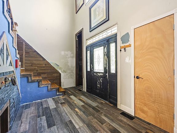 4th image of 17 Sandhurst Dr