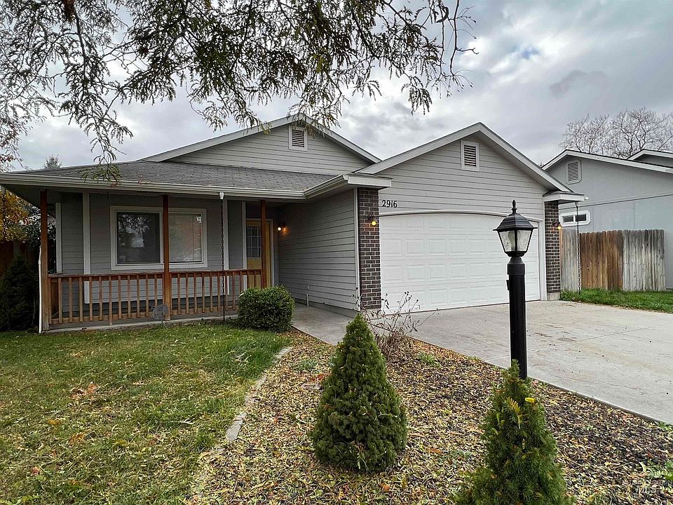 1st image of 2916 Sheffield Ln